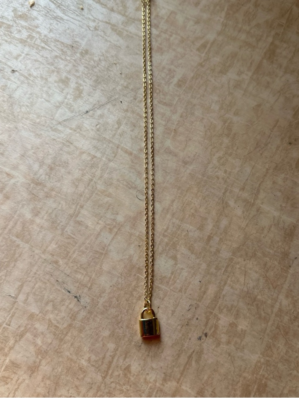EVRY Jewels Gold Locket Necklace
⭐️NWOT